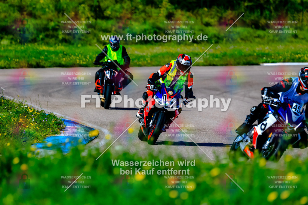 011-5545 | Hier findet Ihr Bilder von Touristenfahrten auf der Nürburgring Nordschleife oder von anderen Veranstaltungen die ich besucht habe. Viel Spass beim Durch Schauen 