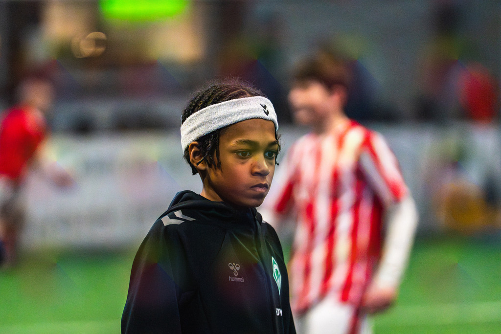 _BLR8491 | Professionelle Fußball- und Sportfotografie. Spielbilder online ansehen und kaufen – Einzelbilder oder komplette Galerien in hoher Qualität. - Realisiert mit Pictrs.com