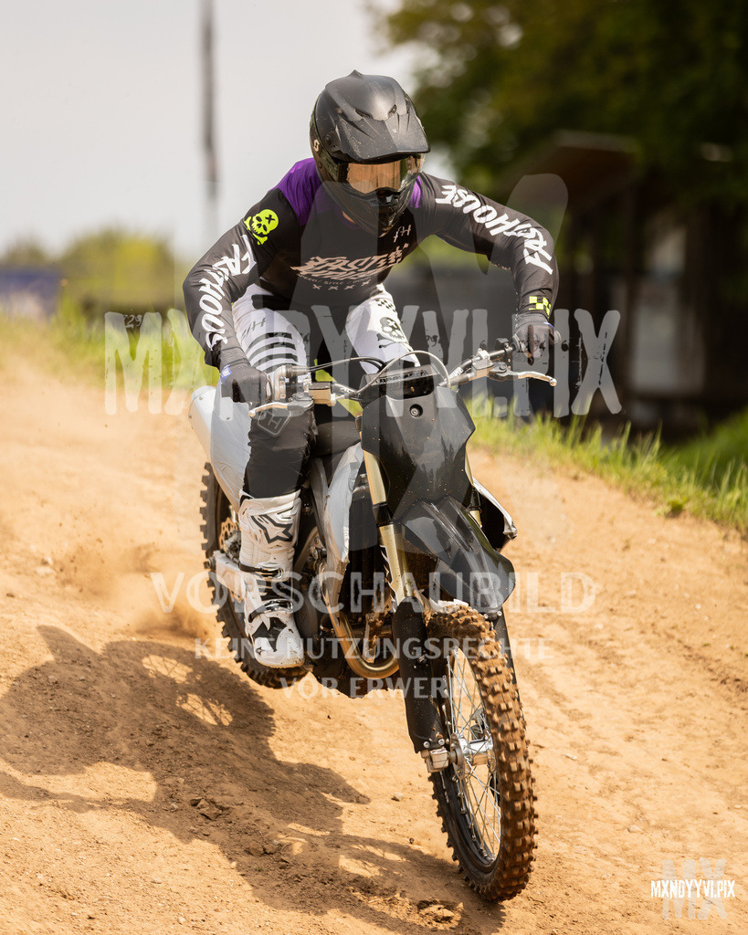 866A6117 | mxndyyvipix