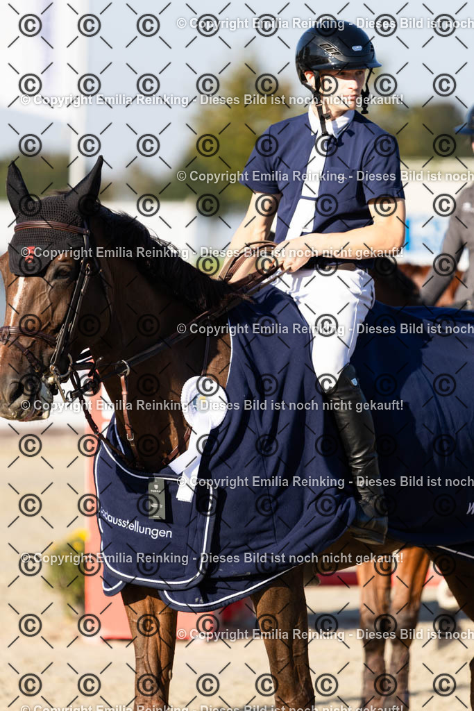 CL5A7030 | Emilia Reinking Fotografie - Realisiert mit Pictrs.com