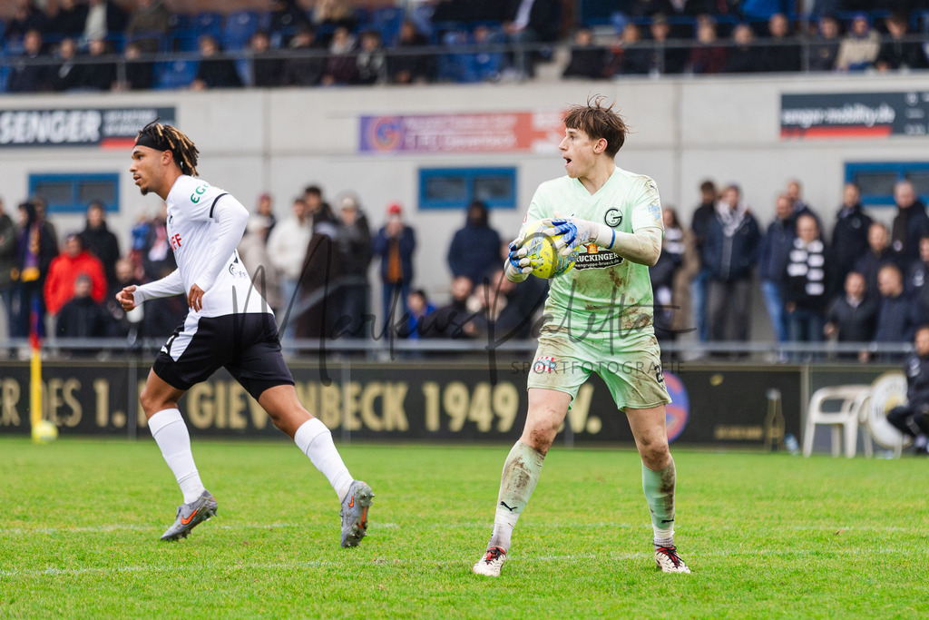 Westfalenpokal, Viertelfinale, Saison 2025/2026: 1. FC Gievenbeck - SC Verl | Westfalenpokal, Viertelfinale, Saison 2025/2026, 1. FC Gievenbeck empfängt SC Verl im Sportpark Gievenbeck in Münster. Foto: sportfotografie.ms | Markus Paletta - Realisiert mit Pictrs.com
