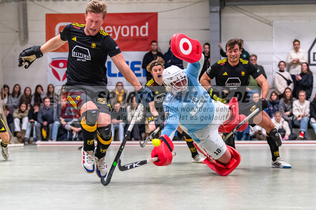 SM_20240112-D5A_0606 | 1.Bundesliga Hallenhockey  (M) HTHC - DCadA / 4:5 (3:3)