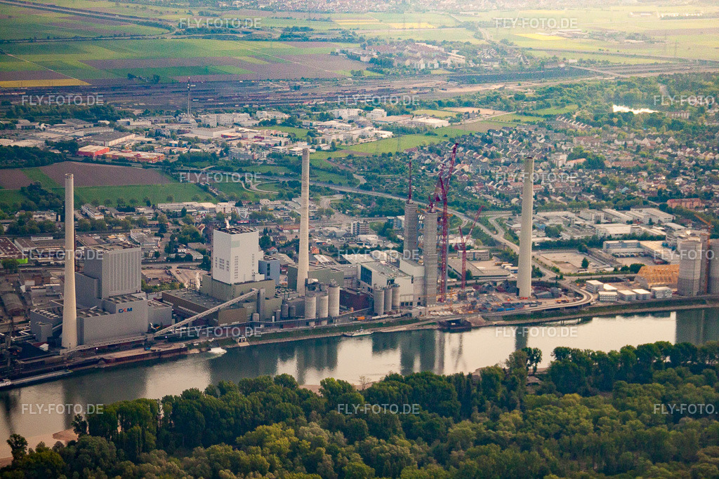 MA-Neckarau, GKM | Luftbild: MA-Neckarau, GKM im Ortsteil Neckarau in Mannheim im Bundesland Baden-Württemberg in Deutschland. Foto: IMG_40515.jpg vom 24.04.2011 durch Werner Riehm/FLY-FOTO.de - Realisiert mit Pictrs.com