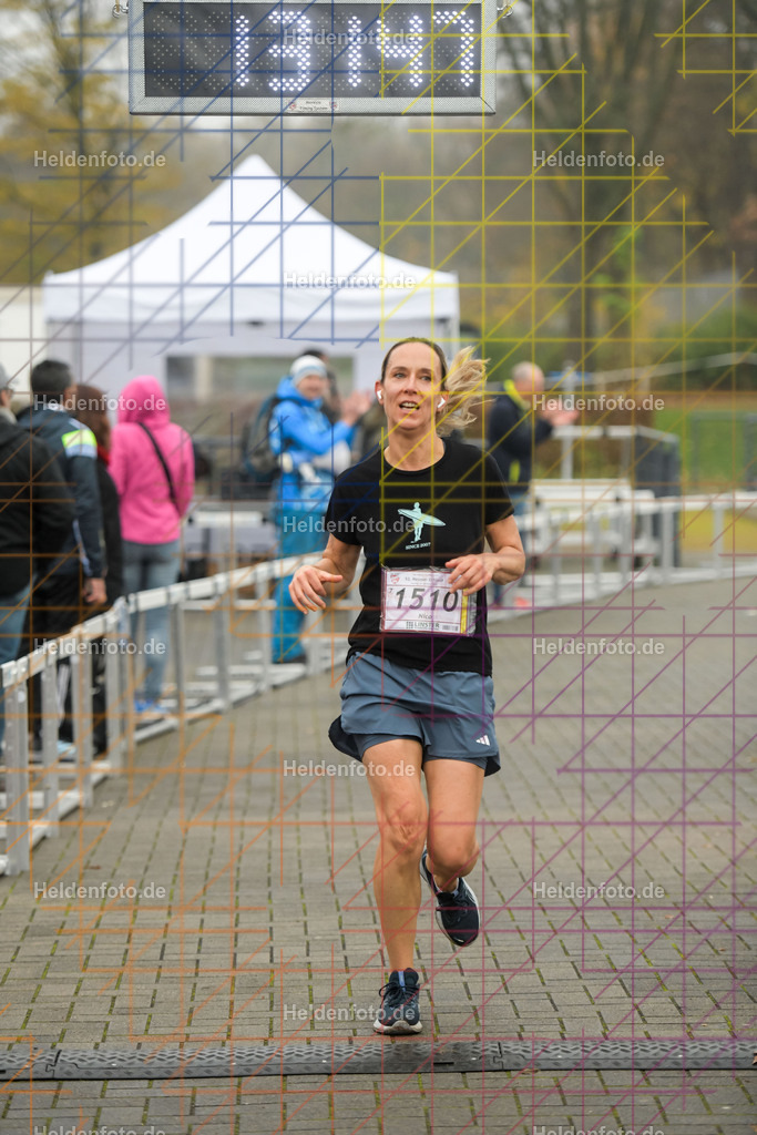 Neusser Erftlauf 2025  | 15km Neusser Erftlauf 2025 Foto: Heldenfoto.de