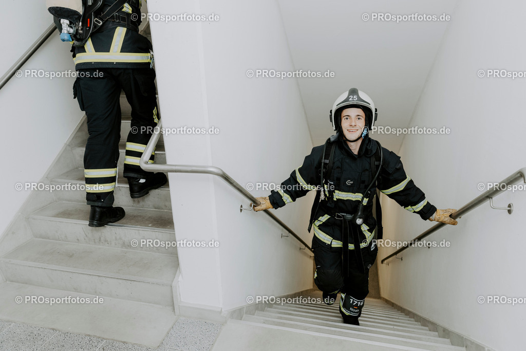 240825_Treppenlauf-768 | Professionelle Fotos Ihrer Laufsportveranstaltung.