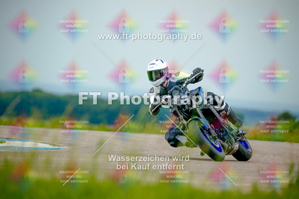 _MOT2037 | Hier findet Ihr Bilder von Touristenfahrten auf der Nürburgring Nordschleife oder von anderen Veranstaltungen die ich besucht habe. Viel Spass beim Durch Schauen 