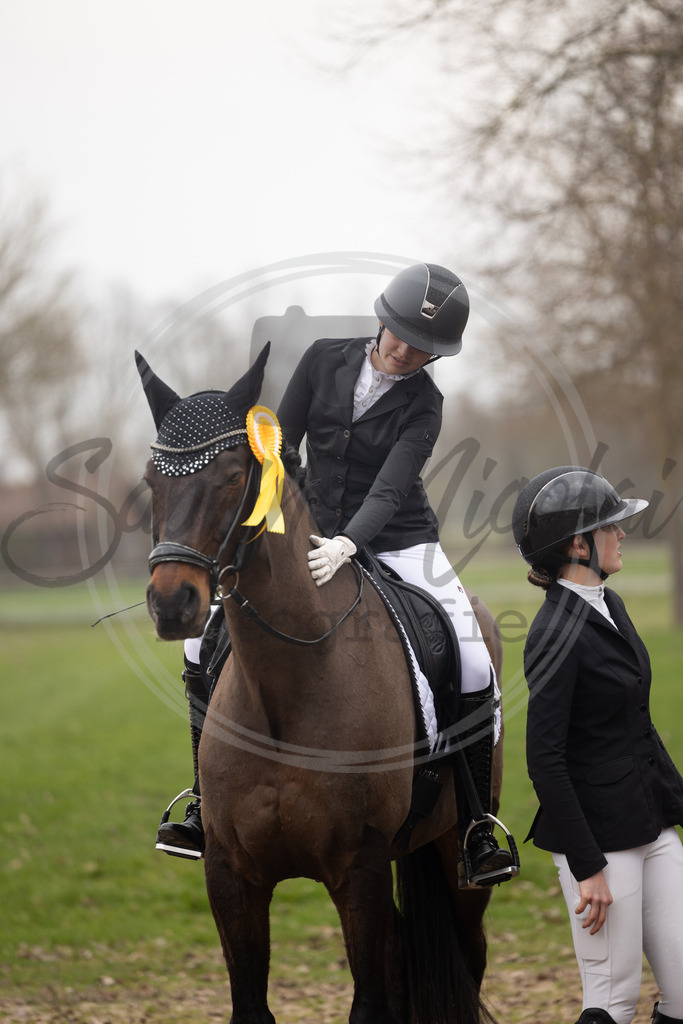 994A9082 | sabrinanicolaifotografie - Realisiert mit Pictrs.com