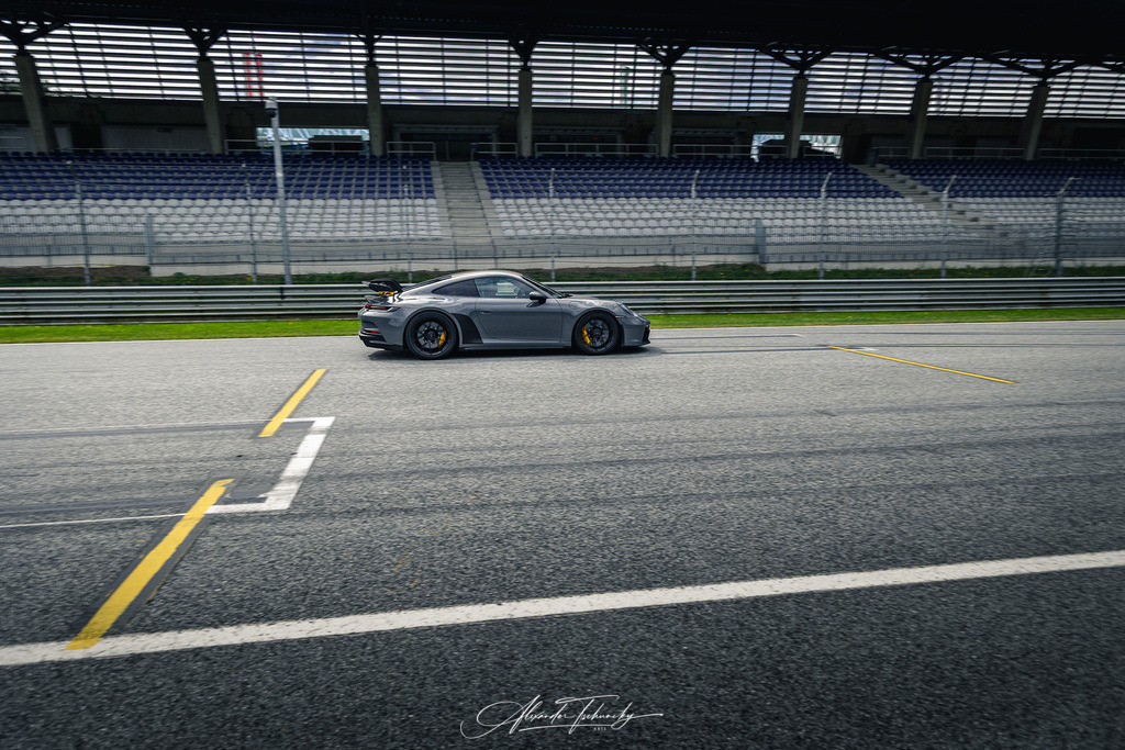 R6AT2362 _Alexander Tschuncky | Entdecken Sie die faszinierende Welt von Alexander Tschuncky Arts: Kreative Fotografie, atemberaubende Automobilkunst und hochwertiger Bilderdruck. Lassen Sie sich inspirieren! - Realisiert mit Pictrs.com