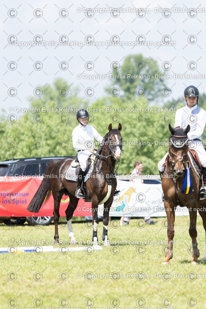 CL5A3794 | Emilia Reinking Fotografie - Realisiert mit Pictrs.com