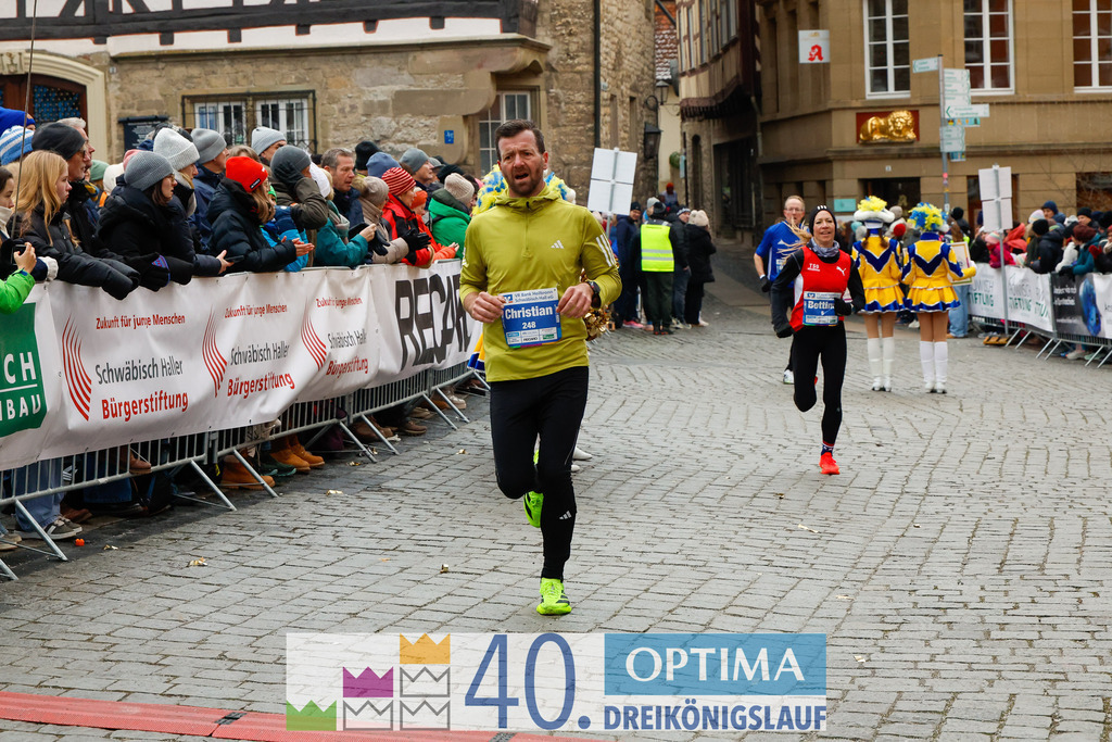 VR Bank Hauptlauf 10km | 40. Optima 3koenigslauf 2026 - Realisiert mit Pictrs.com