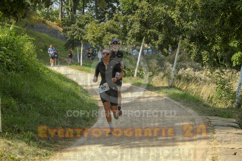 250824_1453_EX1_7923 | Sportfotografie im Rhein-Sieg Kreis, Köln, Bonn, NRW, Rheinland Pfalz, Hessen, etc. Unser Tätigkeitsfeld umfasst den Laufsport vom Volkslauf über den Marathon, Duathlon, Triathon bis zum Ultralauf wie Kölnpfad Ultra oder Schindertrail.