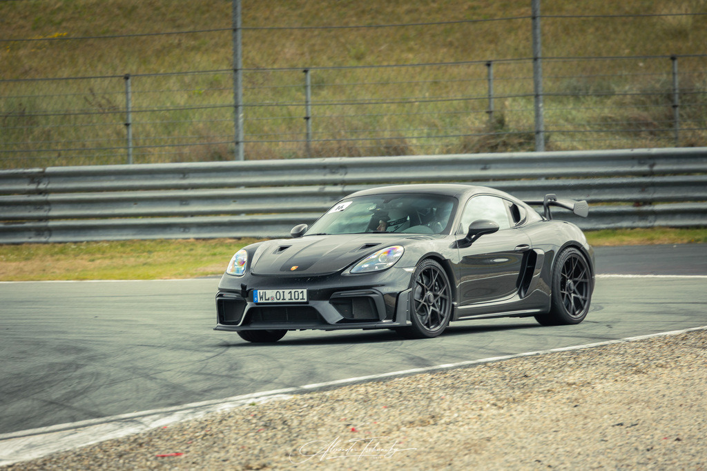 R6AT1590 _Alexander Tschuncky | Entdecken Sie die faszinierende Welt von Alexander Tschuncky Arts: Kreative Fotografie, atemberaubende Automobilkunst und hochwertiger Bilderdruck. Lassen Sie sich inspirieren! - Realisiert mit Pictrs.com