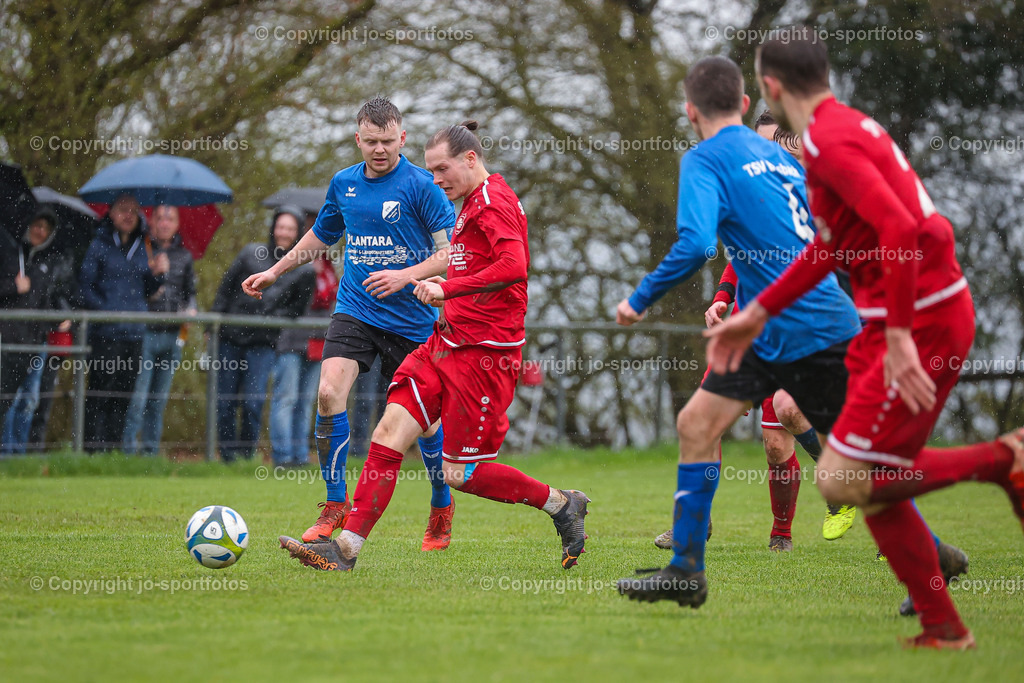 BQ3I5346 | 15.04.2023; kreisliga A Wetzlar; Rasenplatz Niederlemp; SpVgg Lemp - TSV Blasbach; Ergebnis: 0:1 (0:0)