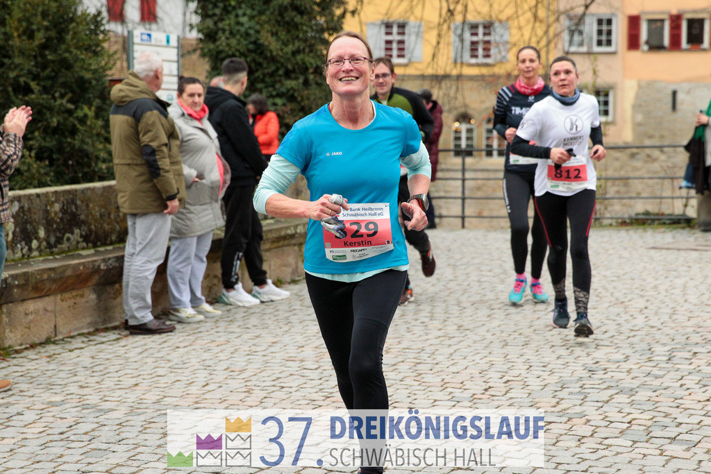 VR Bank Hauptlauf 10000m | 3 Koenigslauf 2023 - Realisiert mit Pictrs.com