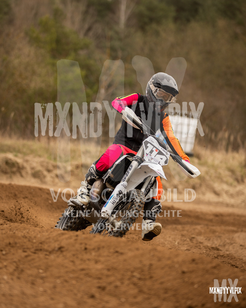 866A1268 | mxndyyvipix