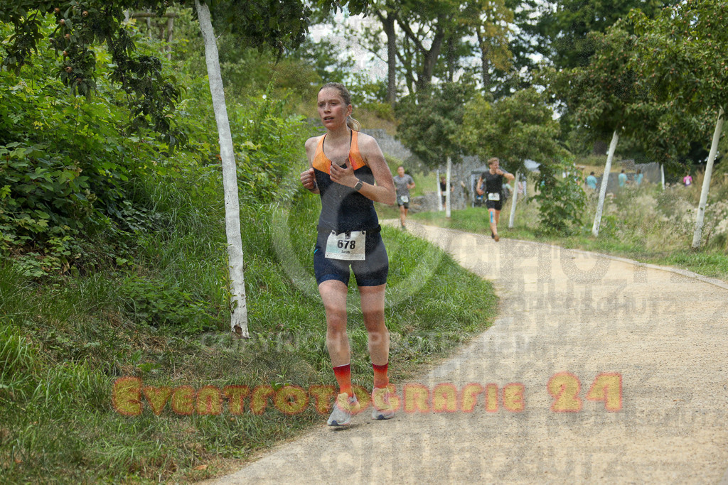 250824_1425_EX1_6155 | Sportfotografie im Rhein-Sieg Kreis, Köln, Bonn, NRW, Rheinland Pfalz, Hessen, etc. Unser Tätigkeitsfeld umfasst den Laufsport vom Volkslauf über den Marathon, Duathlon, Triathon bis zum Ultralauf wie Kölnpfad Ultra oder Schindertrail.