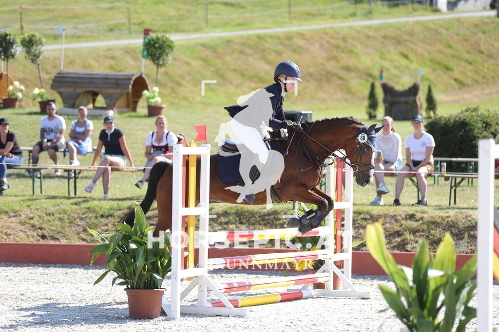 0P6A7554 | Willkommen bei Brunnmayr - Design & Fotografie – Ihrem Spezialisten für Reitturniere und Pferdeveranstaltungen in Oberösterreich, Salzburg und Bayern! Seit über 17 Jahren sind wir leidenschaftlich dabei.