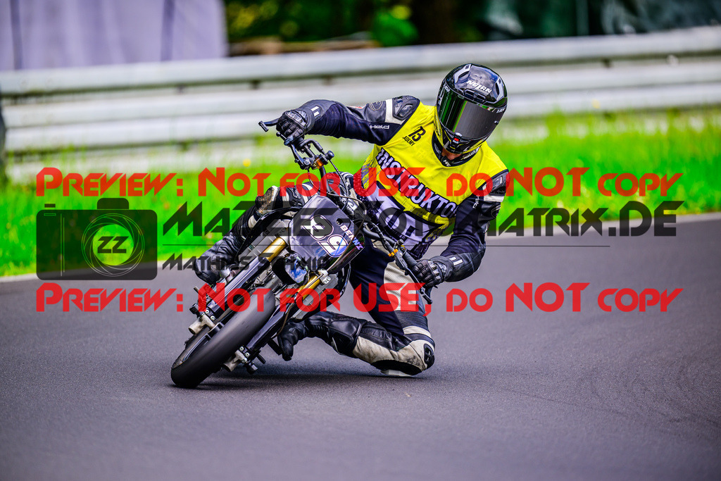 MaZZes_FotoMatrix_240604_6007705_2910 | Fotograf Mathias Schmid
Sportfotograf,
Eventfotograf,
Hochzeitsfotograf,
Portraitfotograf