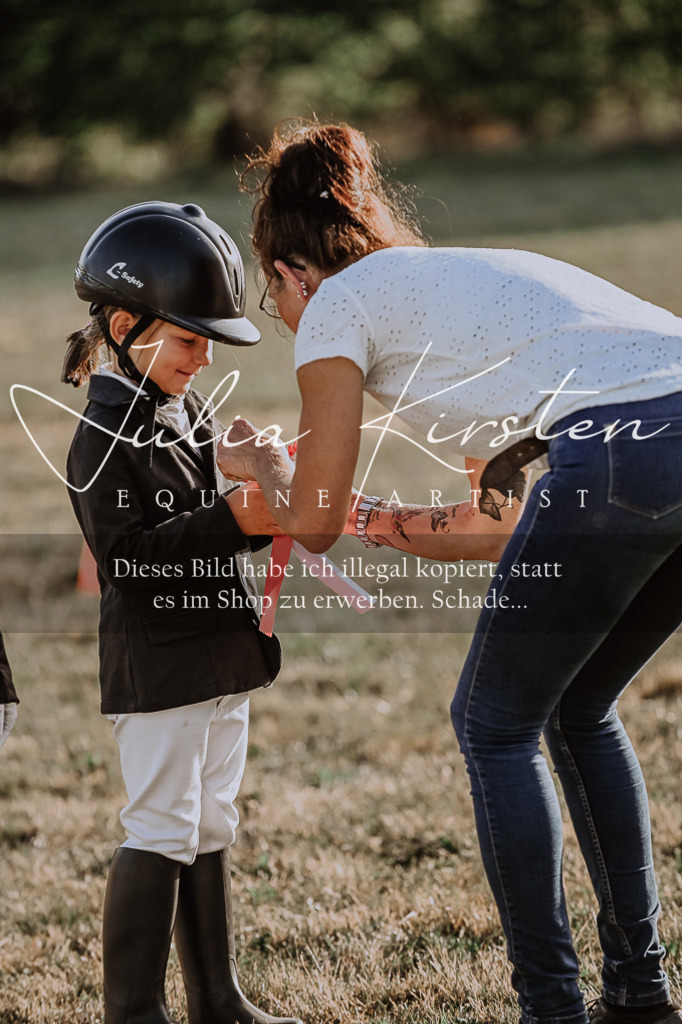 DSC_0254 | Pferde- und Turnierfotografie in Westsachsen. Pferdeportraits, Auftragszeichnungen und intuitive Kunst.