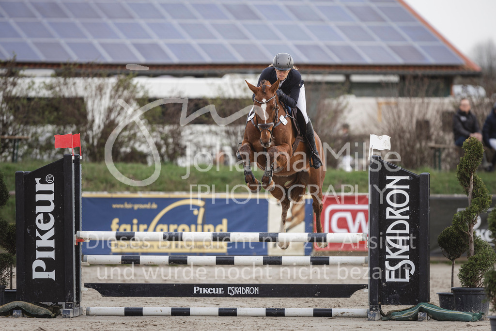 240330_Fruehlingsfest_Amateur-SprPf-A-233 | Deine schönsten Turniermomente als professionelle Fotos! Entdecke hochwertige Pferdesport-Fotografie im Online-Shop. Jetzt Fotos finden & bestellen!