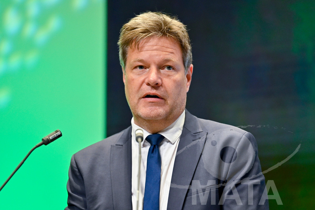 _DWA8067 | MATA IndoCon - Realisiert mit Pictrs.com