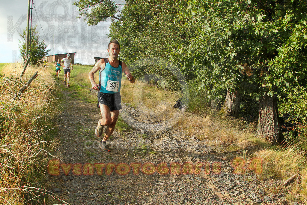 250801_1905_EV4_8011 | Sportfotografie im Rhein-Sieg Kreis, Köln, Bonn, NRW, Rheinland Pfalz, Hessen, etc. Unser Tätigkeitsfeld umfasst den Laufsport vom Volkslauf über den Marathon, Duathlon, Triathon bis zum Ultralauf wie Kölnpfad Ultra oder Schindertrail.