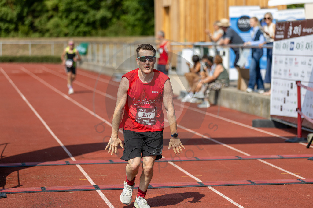 2026-07-26 Halbmarathon Moenchsdeggingen - 00632 | bastis.photos - Realisiert mit Pictrs.com