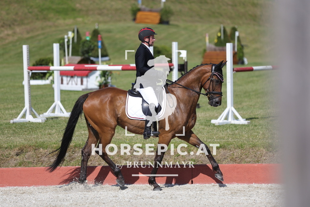 0P6A7819 | Willkommen bei Brunnmayr - Design & Fotografie – Ihrem Spezialisten für Reitturniere und Pferdeveranstaltungen in Oberösterreich, Salzburg und Bayern! Seit über 17 Jahren sind wir leidenschaftlich dabei.