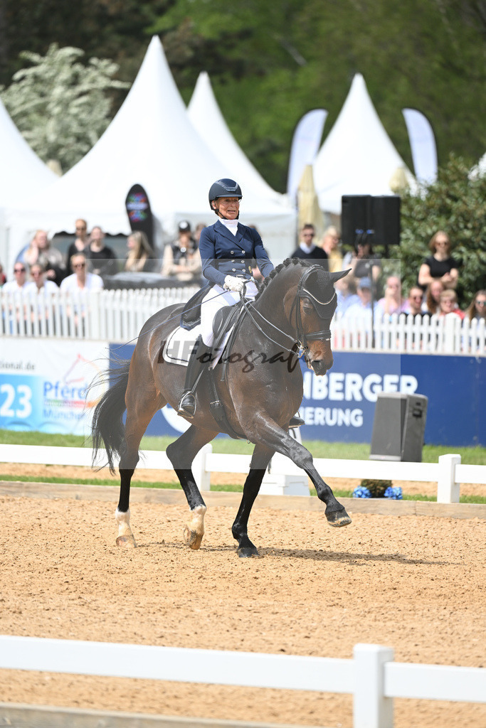 Roesch_Quadiro_11233579 | hf-fotografie - Realisiert mit Pictrs.com