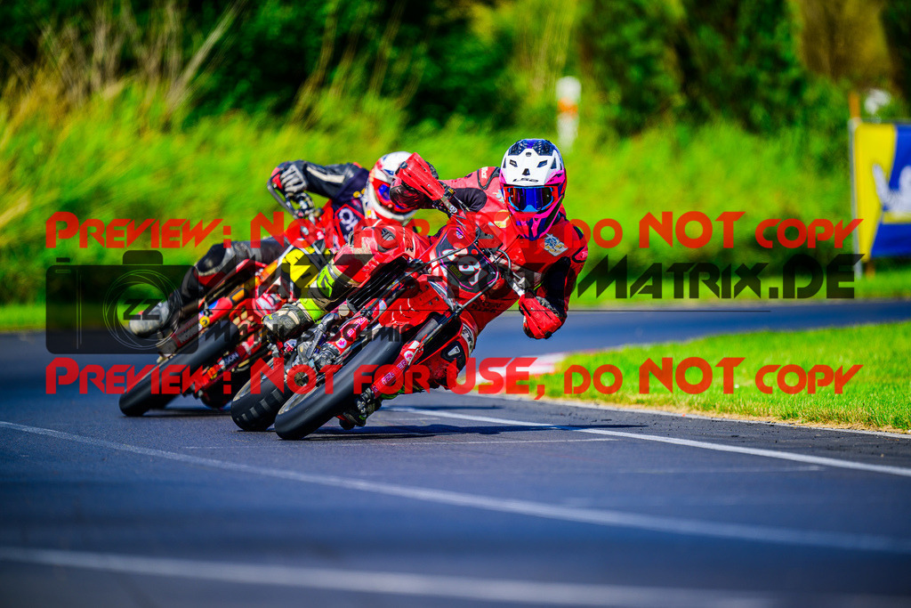 MaZZes_FotoMatrix_240714_6007705_7967 | S2