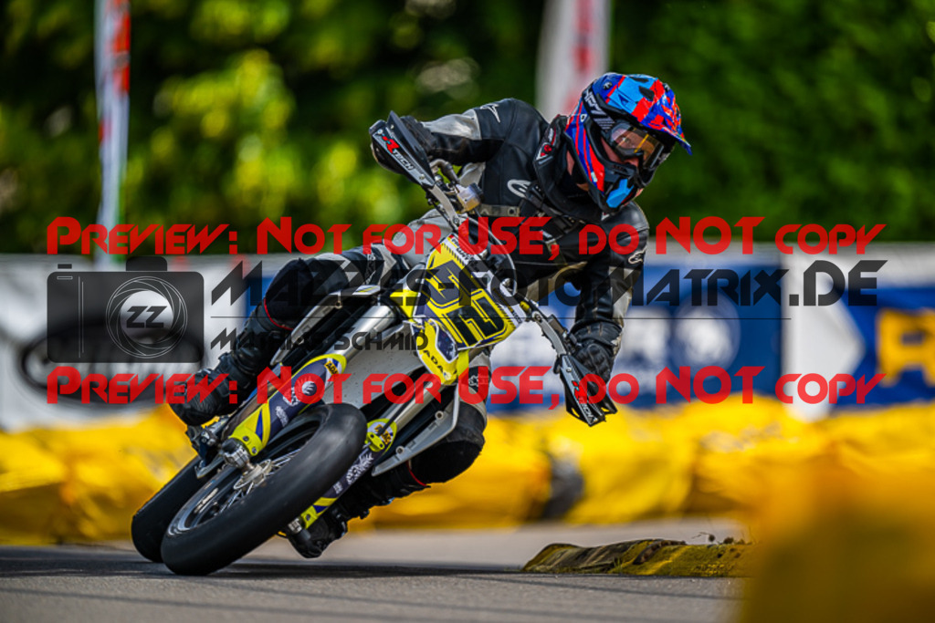 MaZZes_FotoMatrix_220618_3405 | S4