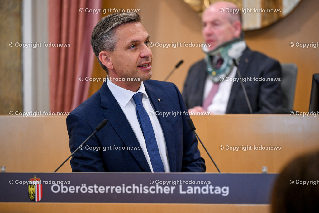 Landhaus Linz_ Promenade_ Landtagssitzung_ 11.04.2024-77 | 11.04.2024, Landhaus Linz AUT, Promenade, Landtagssitzung, im Bild LR Wolfgang Hattmannsdorfer (VP)