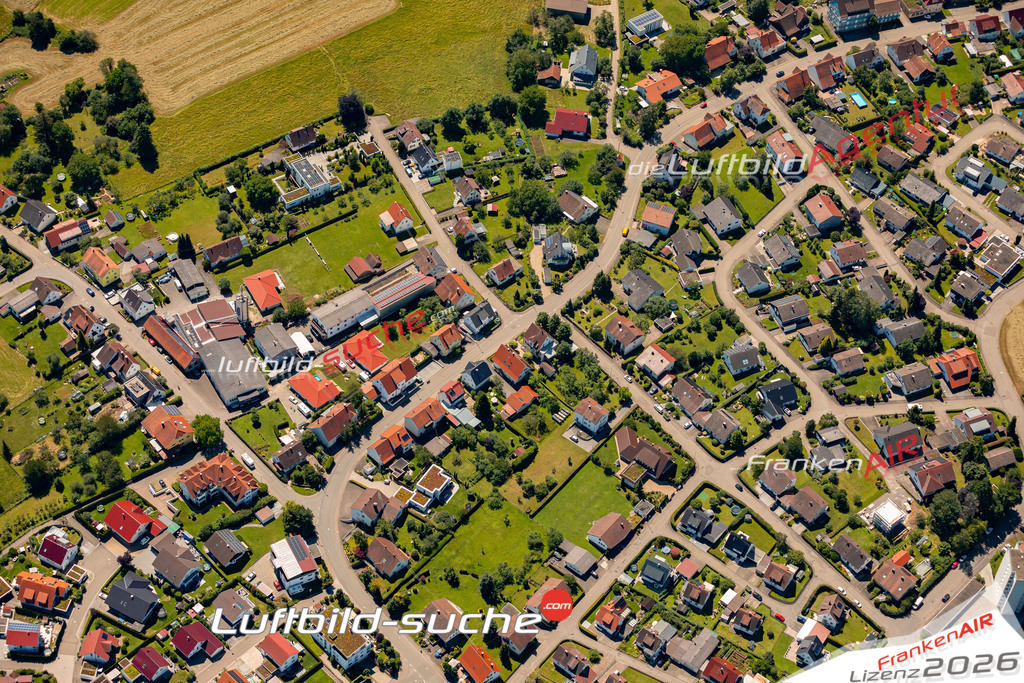Das Luftbild zeigt : Weilstetten Balingen - Die Luftaufnahme wurde 2024 vom UL-Flugzeug aus erstellt ( keine Drohne ) - Hochauflösende Luftaufnahme - Für grossformatige Ausdrucke geeignet. Die Geschenkidee !Mit Lizenz und Bildrechte bestellbar
