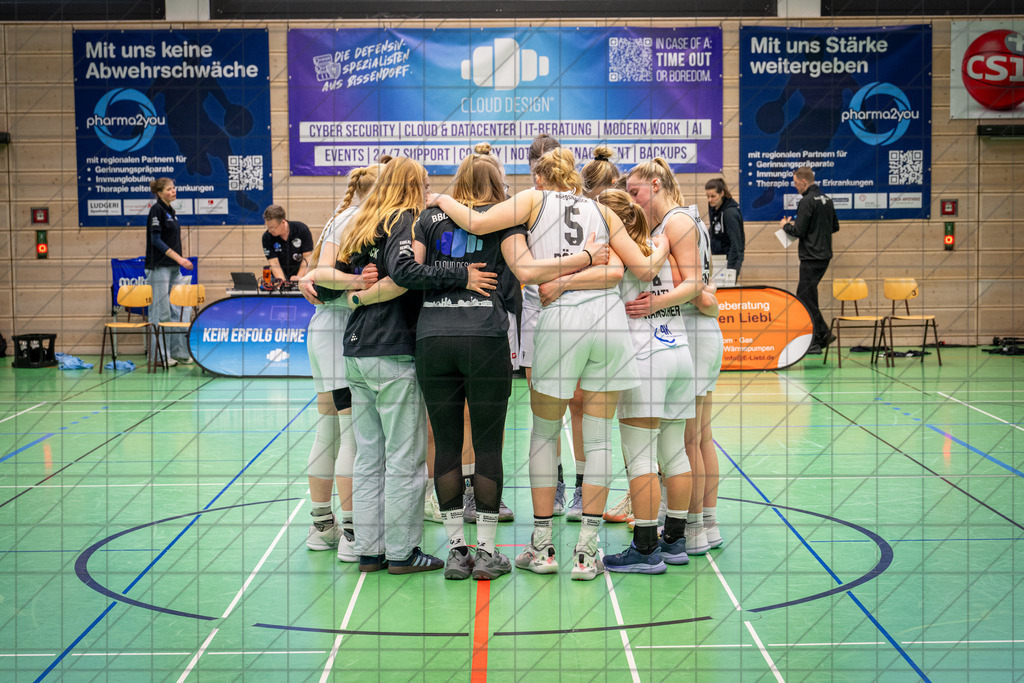 2. DBBL Nord 25/26 | Spieltag 23 | BBC Osnabrück vs. Wings Leverkusen | 22.03.26: 2. DBBL Nord 25/26 | Spieltag 23 | BBC Osnabrück vs. Wings Leverkusen / Osnabrück / Deutschland  //   CREDIT:www.bullenfotos.de, Martin König, Hörner Weg 40, D-49078 Osnabrück, +4917663732967 // Nutzung und Weitergabe nur zu den vereinbarten Zwecken. Presseanfragen an Ersteller. Alle Rechte beim Ersteller. Honorierung nach MFM. - Realisiert mit Pictrs.com