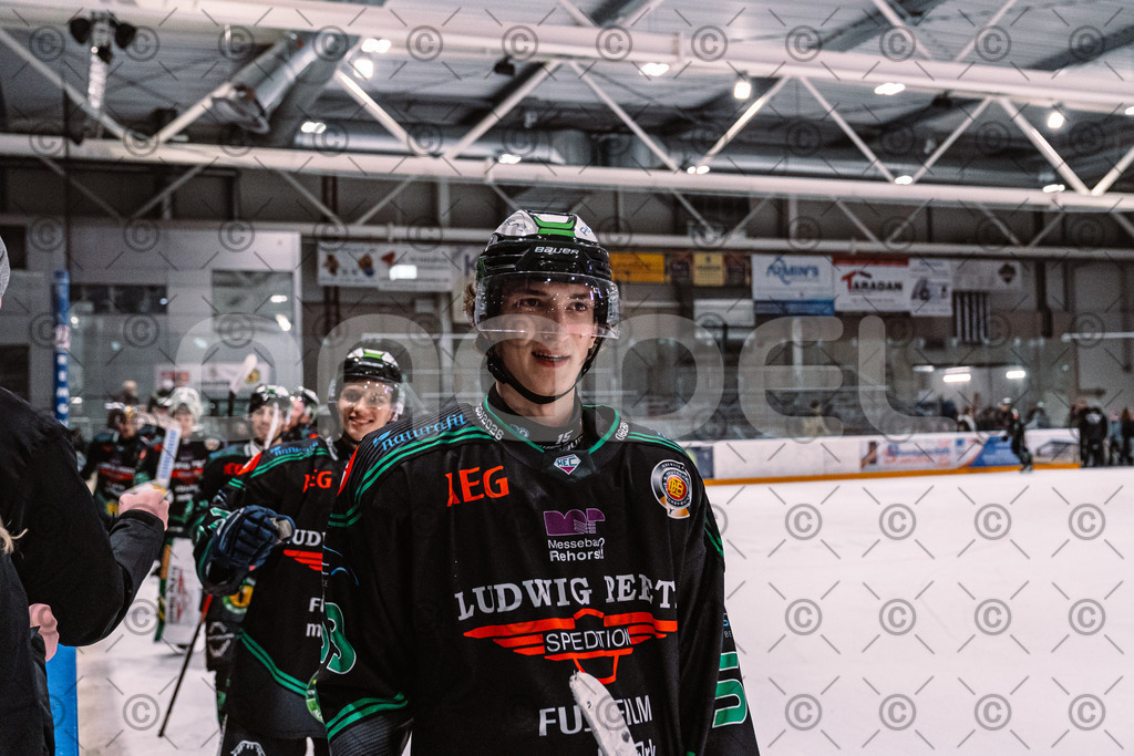 Alligators_vs_Passau_26_12_2025-098 | Höchstadt Alligators Fotogalerie: Eishockey-Action aus Franken. Professionelle Spielfotos, Portraits & Stadionbilder zum Download. Jetzt entdecken! - Realisiert mit Pictrs.com