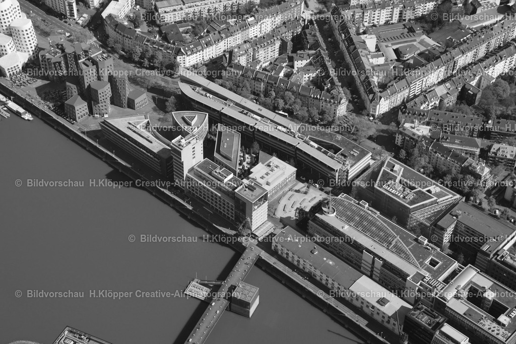 duesseldorf medienhafen 2-2097 | Luftbilder und Luftbildfotografie , Digital und Printbilder auf Leinwand , Alu Dibond , Acrylglas , Poster oder Download-Datei für private und gewerbliche Verwendung im Shop online bestellen. - Realisiert mit Pictrs.com