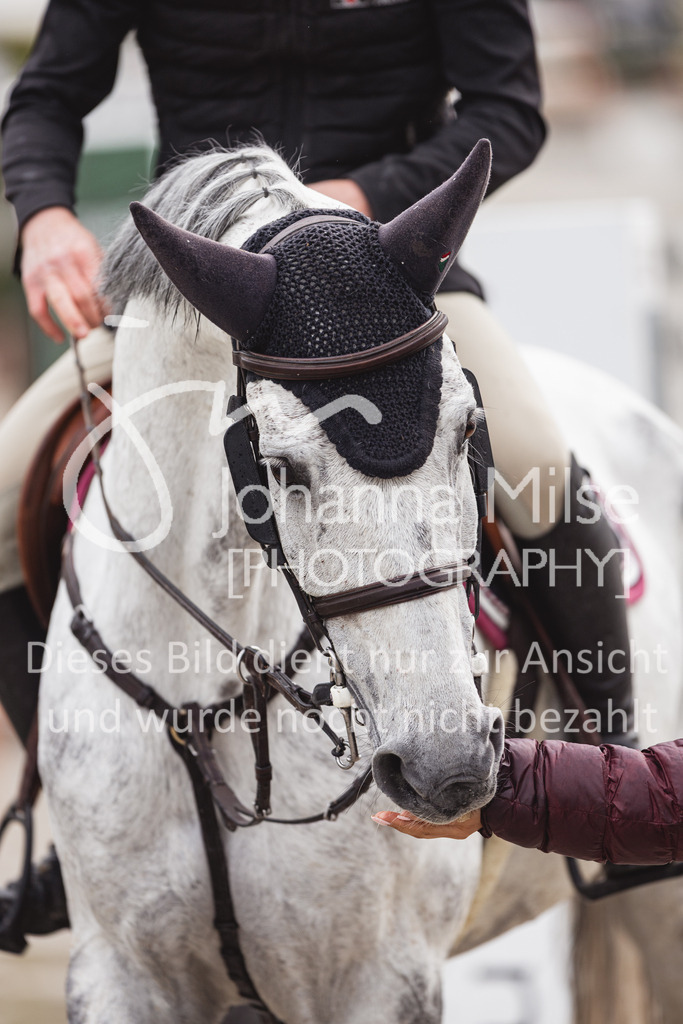 2605_MayDays_14_Zwei-Ph_M2-407 | Deine schönsten Turniermomente als professionelle Fotos! Entdecke hochwertige Pferdesport-Fotografie im Online-Shop. Jetzt Fotos finden & bestellen!
