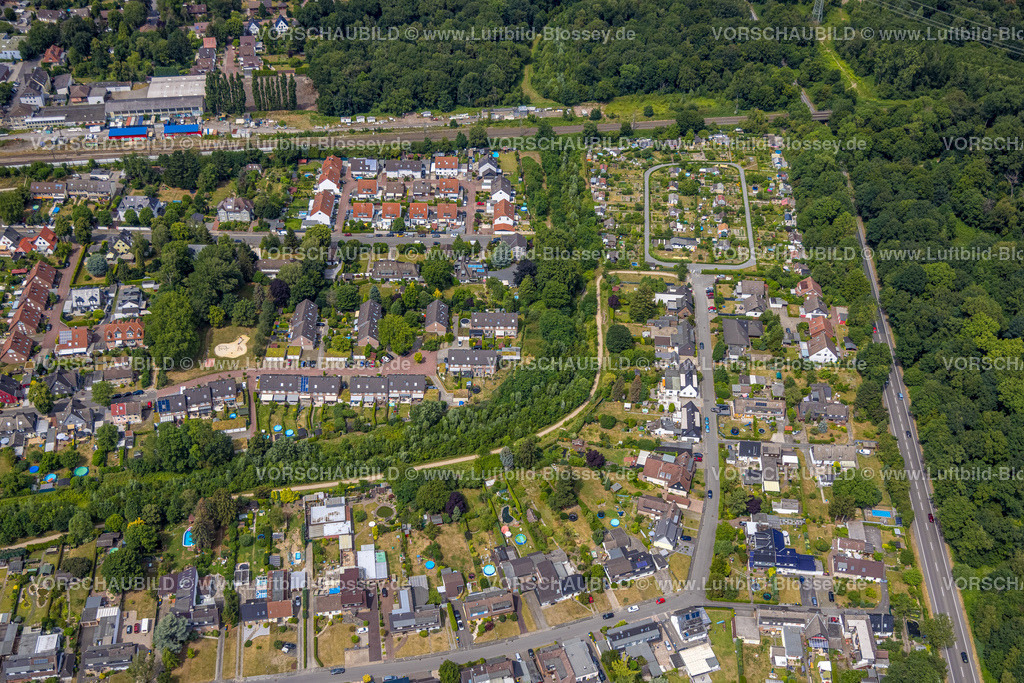Castrop-Rauxel220706512 | Luftbild, Wohngebiet Alleestraße und Am Graben, am Deininghauser Bach, Rauxel, Castrop-Rauxel, Ruhrgebiet, Nordrhein-Westfalen, Deutschland