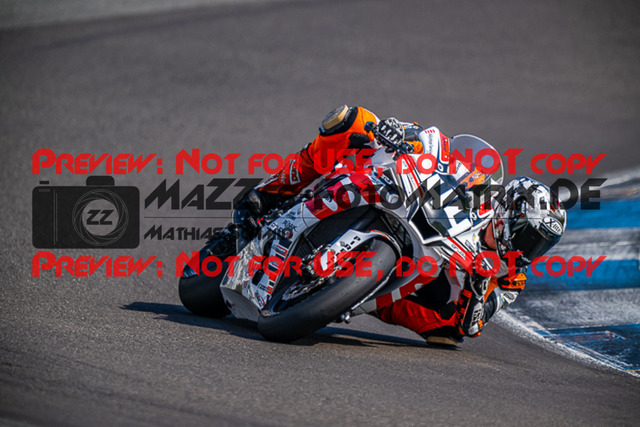 MaZZes_FotoMatrix_220923_3190 | PRO SUPERSTOCK