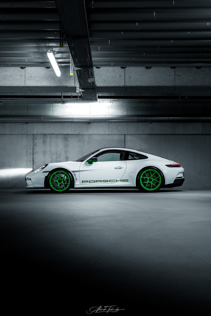 911 ST | Entdecken Sie die faszinierende Welt von Alexander Tschuncky Arts: Kreative Fotografie, atemberaubende Automobilkunst und hochwertiger Bilderdruck. Lassen Sie sich inspirieren! - Realisiert mit Pictrs.com
