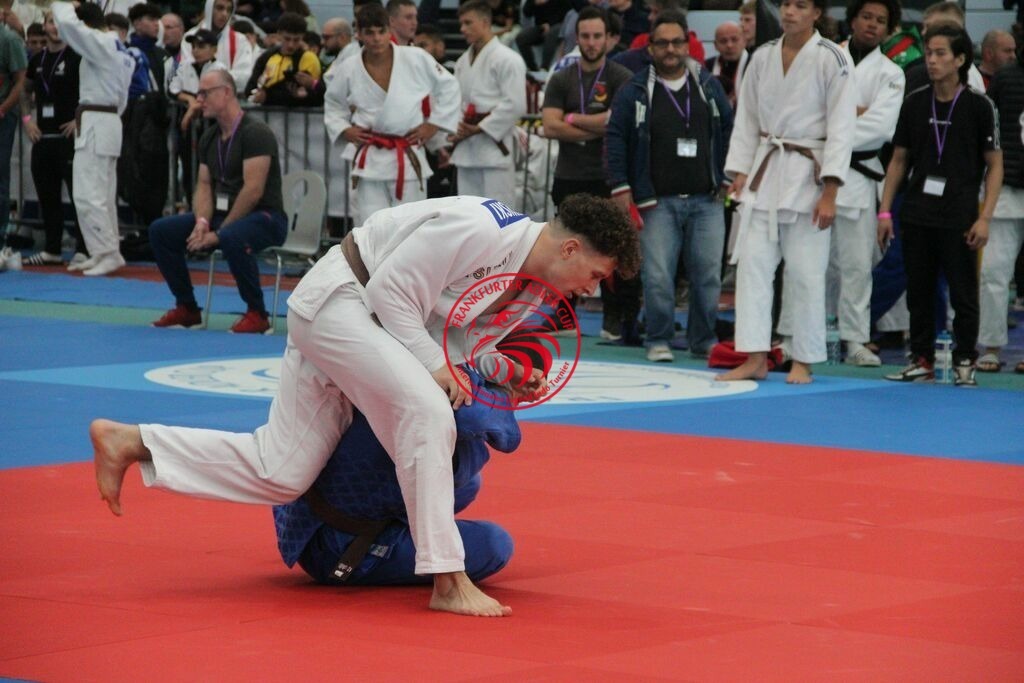 IMG_3373 | Fotos vom Adler Cup - Pictures from Adler Cup

Hier findet Ihr alle Eindrücke und großen Momente der Adler Cup Wochenenden. Here you will find all impressions and great moments of the Adler Cup weekends. - Realisiert mit Pictrs.com