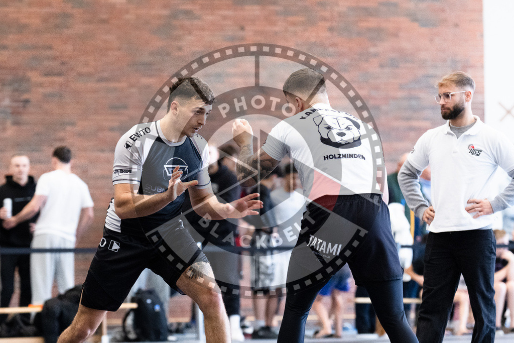 20251129PBB5402 | Fighters compete during the luta livre competition ILLCS XI winter edition on November 29, 2025 in Hannover, Germany.