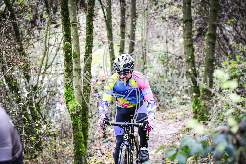 ..... | AUSTRIA, 24.11.24, 3.Radquerfeldein GP um das Sportzentrum Gunskirchen Image shows: Photo: Wapics / Andreas Willdoner