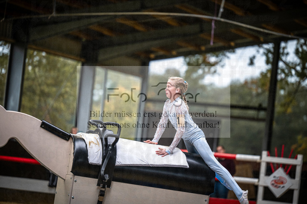 DOS_0739 | Entdecke hochwertige Reitturnierfotos von Foto Oger. Professionell, emotional und authentisch – jetzt Lieblingsmomente im Shop bestellen.Deutschlandweite Turnierfotografie. - Realisiert mit Pictrs.com