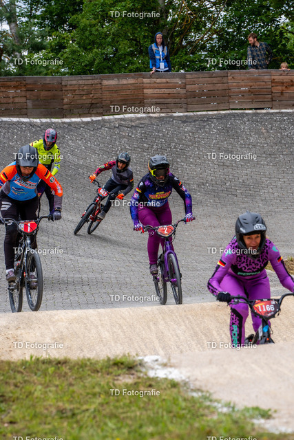 BayBMX2026-05274 | Fotogalerie von Thomas Dettweiler mit Eventbildern und lizenzfreien Fotos. Perfekt als Wandbild, für Büro, Website oder private Nutzung. - Realisiert mit Pictrs.com