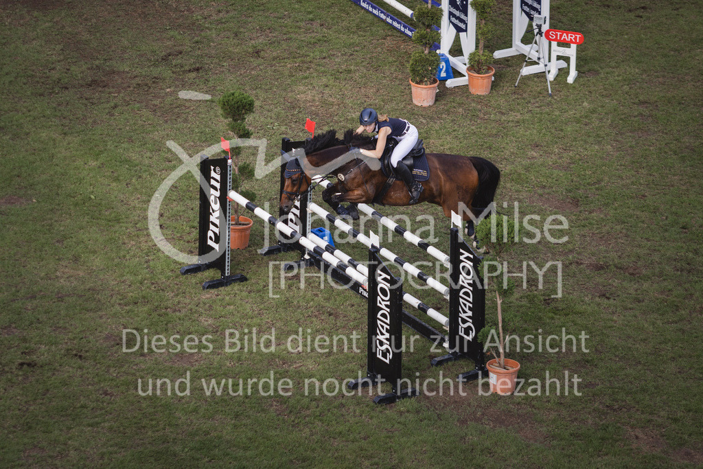230715_LC_M2-SprmstAnf-711 | Deine schönsten Turniermomente als professionelle Fotos! Entdecke hochwertige Pferdesport-Fotografie im Online-Shop. Jetzt Fotos finden & bestellen!
