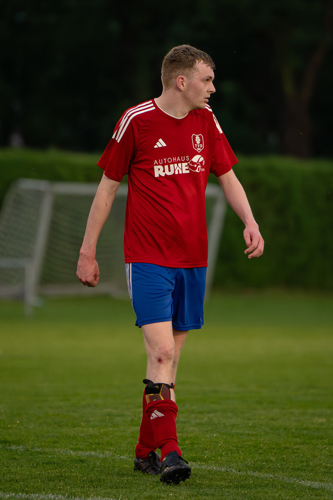 Fußball I Herren I Saison 2025-2026  I 2. Kreisklasse I 28. Spieltag I TV Dinklage III - BS Vörden II I 1115 | jns.sportfotos - Realisiert mit Pictrs.com