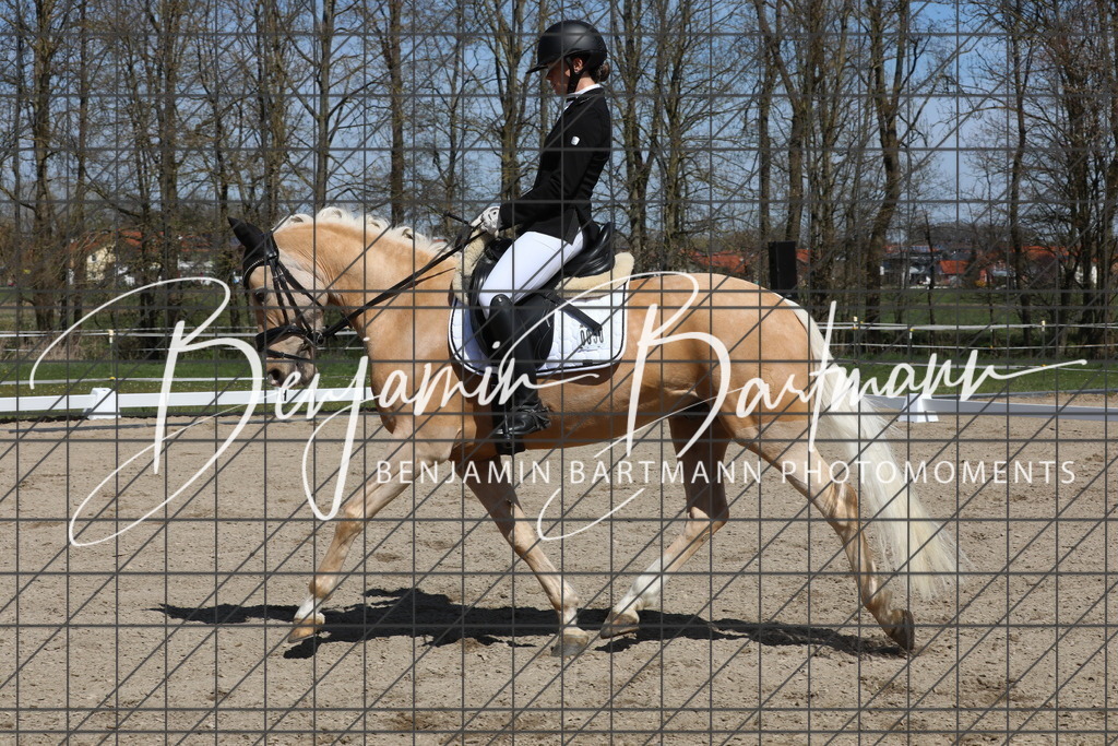 AZ2A4080 | Benjamin Bartmann Photomoments