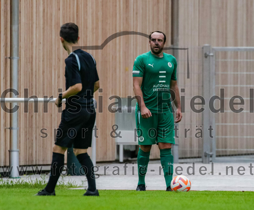2023-08-26_091_TSV_Ebersberg_gegen_TSV_Oberpframmern | Ebersberg, Deutschland, 26.08.2023:
Fußball, Kreisliga 2023 / 2024, 2. Spieltag, TSV 1877 Ebersberg gegen TSV Oberpframmern, Endergebnis: 5:1

Georg Münch (TSV 1877 Ebersberg, #9)

Foto: Christian Riedel / fotografie-riedel.net