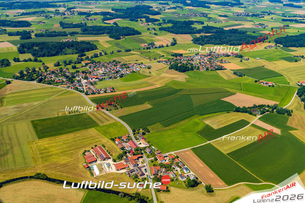 Luftaufnahme von Bruckhof Emmering Bild- Das Luftbild wurde 2025 vom UL-Flugzeug heraus erstellt ( keine Drohne ) - Hochauflösende Luftaufnahme -Nicht vergleichbar mit Google Maps oder Satelittenbilder- Die Geschenkidee !Mit Lizenz und Bildrechte bestellbar